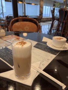 飛鳥Ⅱ船内のカフェのドリンク